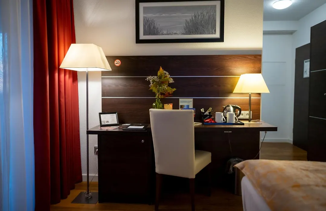Hotel Rheingarten-1